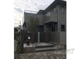 の門扉 ルシアス門扉BP02型 横目隠し 両開き親子 複合カラー 門柱使用 施工例