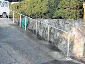 の手すり パルトナーUDフェンス1型(手すり) 笠木のみタイプ 施工例