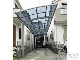 のカーポート レイナポートグラン 縦連棟　積雪〜20cm対応 施工例