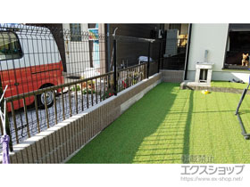 のフェンス・柵 メッシュフェンス G10-R 自由柱 施工例