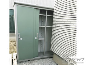 の物置・屋外倉庫 エスモ 一般型 1650×520×1959 ESE-1605A-EG 施工例
