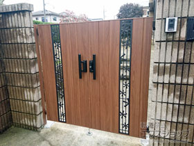 の門扉 ジオーナ門扉 TC型 両開き マテリアルカラー　柱使用 施工例