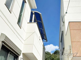 のバルコニー・ベランダ屋根 プレシオステラス R型 屋根タイプ 単体 積雪〜20cm対応 施工例