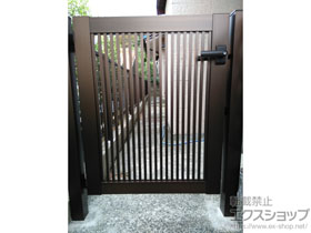 門扉 シンプレオ門扉2型 縦格子 片開き 門柱使用 施工例