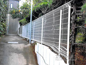 のフェンス・柵 ユメッシュHR型 フリー支柱タイプ 施工例