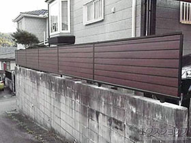 のフェンス・柵 モクアルフェンス 目隠しタイプ 自由柱施工 施工例