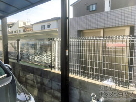 のフェンス・柵 ハイグリッドフェンスN1型 間仕切り柱タイプ 施工例