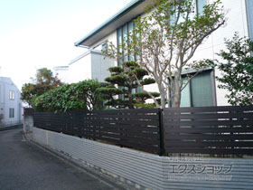 のフェンス・柵 ルシアスフェンスH02型 横板格子 自由柱施工 施工例