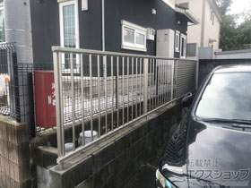 のフェンス・柵 ミエッタフェンス 防犯たて格子タイプ　自由柱 施工例