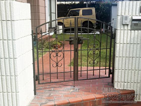 の門扉 コラゾン1型 両開き　柱使用 施工例