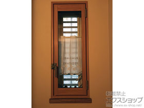 の二重窓（内窓） インプラス ダストバリア仕様 開き窓 外観右吊元 施工例