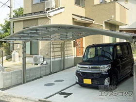YKKAPのカーポート レイナツインポートグラン　積雪～20cm対応 施工例