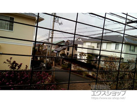 のフェンス・柵 シンプレオフェンスM1型 横井桁メッシュ 自由柱施工 施工例