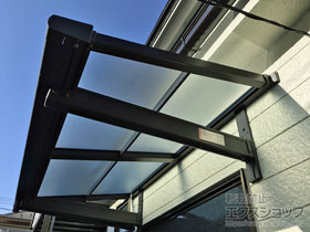 のテラス屋根 スピーネ F型 ルーフタイプ 単体 積雪〜20cm対応 施工例