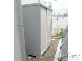 の物置・屋外倉庫 シンプリー 一般型 1520×755×1903 MJX-157E-P-FW 施工例