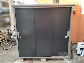 の物置・屋外倉庫 エスモ 一般型 1950×750×1959 ESE-1907A-SM 施工例