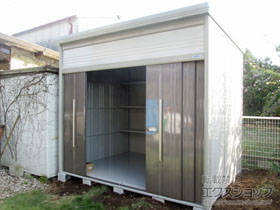 の物置・屋外倉庫 Mr.トールマンダンディ 多雪型 結露減少型 2900×2290×2570（JN-SZ2922） JN-SZ2922-B 施工例