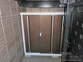 の物置・屋外倉庫 シンプリー 一般型 1940×615×1303（MJX-196C-P） MJX-196C-P-TB 施工例