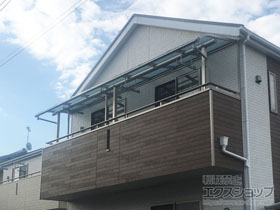 のバルコニー・ベランダ屋根 ヴェクターテラス R型 屋根タイプ 連棟 積雪〜20cm対応 施工例