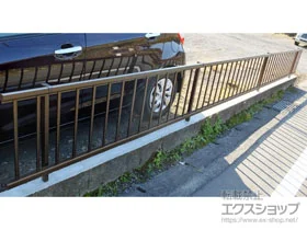 Value Selectのフェンス・柵・塀 ミエッタフェンス 防犯たて格子タイプ 自由柱施工 施工例