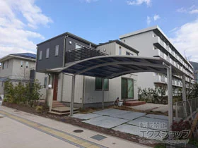 YKKAPのカーポート レイナツインポートグラン　積雪～20cm対応 施工例