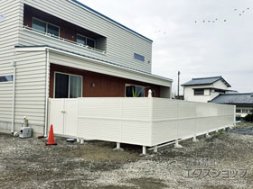 の門扉 シンプレオ門扉5型 横目隠し 片開き 門柱使用 施工例