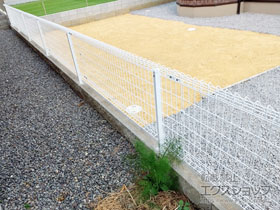 のフェンス・柵 メッシュフェンス G10-R　自由柱 施工例