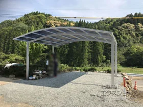 YKKAPのカーポート レイナツインポートグラン　積雪～20cm対応 施工例