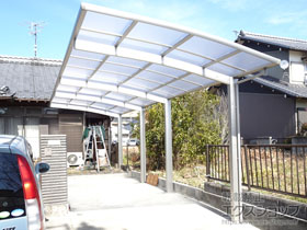 のカーポート レイナポートグラン 縦連棟　積雪〜20cm対応 施工例