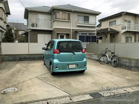 のフェンス・柵 ミエーネフェンス 目隠しルーバータイプ 自由柱施工 施工例