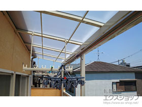 のバルコニー・ベランダ屋根 スピーネ F型 屋根タイプ 連棟 積雪〜20cm対応 施工例