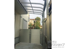 のテラス屋根 ヴェクターテラス R型 1500 テラスタイプ 連棟 積雪〜50cm対応 施工例