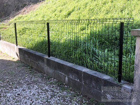 のフェンス・柵 イーネットフェンス 2F型 自由柱仕様 施工例