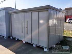 の物置・屋外倉庫 Mr.ストックマンダンディ 一般型 3600×2290×2110 ND-3622-Y-W 施工例