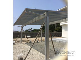 のカーポート エフルージュ トリプル50 積雪〜50cm対応 施工例
