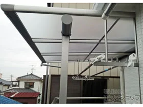 YKKAPのバルコニー屋根 ヴェクターテラス F型 屋根タイプ 単体 積雪～20cm対応 施工例