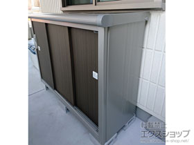 の物置・屋外倉庫 エスモ 一般型 1497×520×1101 ESE-1505Y-DW 施工例