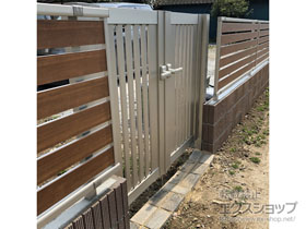 のフェンス・柵 ルシアスフェンスF04型 横板 木目カラー 自由柱施工 施工例