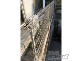 のフェンス・柵 メッシュフェンス G10 自由柱 施工例