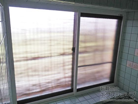 の二重窓（内窓） LiteU 浴室引違い窓 2枚建 タイル納まり用 施工例