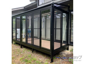 のテラス囲い・サンルーム サニージュ F型 床納まり ランマ無 積雪〜100cm対応 施工例