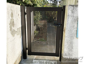 のカーゲート トリップゲート RA型 ノンレール 片開き*27S*施錠機能なし 施工例