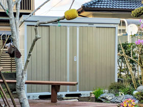 の物置・屋外倉庫 ネクスタ 一般型 2630×1370×2020 NXN-36S-MB 施工例