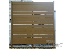 のフェンス・柵 モクプラボード 13段 隙間10mm 施工例