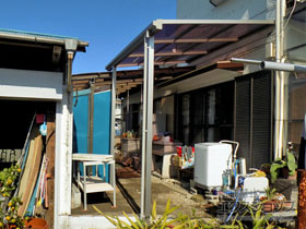 のテラス屋根 ソラリア F型 テラスタイプ 単体 積雪〜20cm対応 施工例