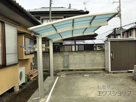 YKKAPのカーポート レイナポートグラン　積雪～20cm対応 施工例