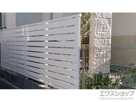 のフェンス・柵 シンプレオフェンスSY1型 横スリット 自由柱タイプ 施工例