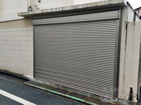 のガレージシャッター ガレージシャッタークワトロ 電動式 外部付タイプ 施工例