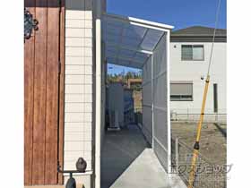 のストックヤード オイトック 波板囲い 基本タイプ 単体 積雪〜20ｃｍ対応 ＊台形納まり 施工例