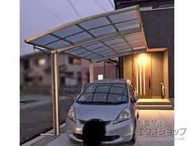 YKKAPのカーポート レイナポートグラン　積雪～20cm対応 施工例